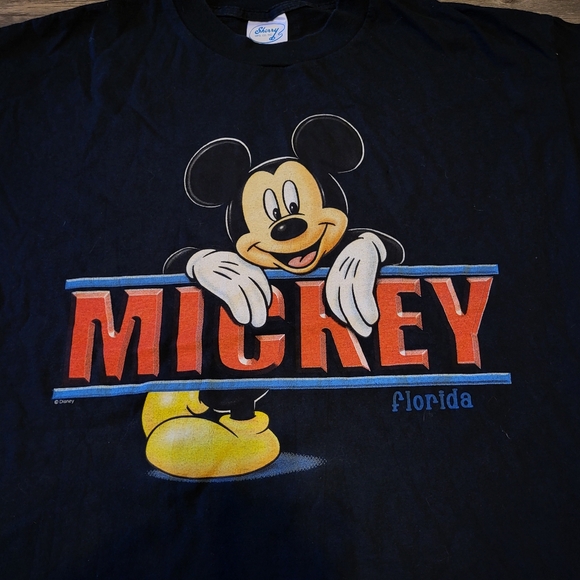Vintage Mickey Mouse Shirt Size XL Florida Disney Spellout Short Sleeve Tee - Picture 2 of 5